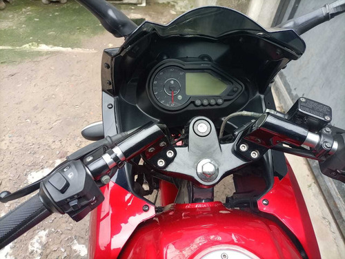 Imagen 6 de 7 de Bajaj Rouser 220f