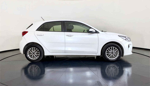 Imagen 4 de 15 de 110780 - Kia Kia Rio Sedan 2018 Con Garantía