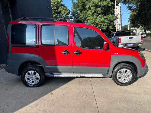 Fiat Doblo 1.8 16v Adventure Xingu Locker Flex 5p