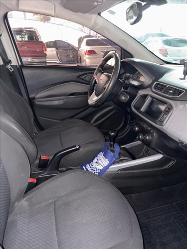 Chevrolet Onix Onix 1.0 mt lt