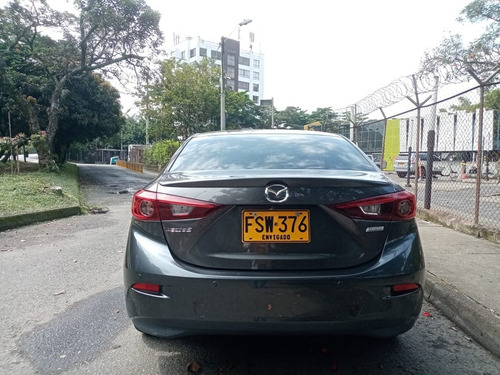 Imagen 6 de 14 de Mazda 3 2019