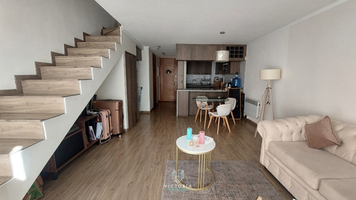 Duplex Luminoso 1d Y 2b Con Estacionamiento Y Bodega