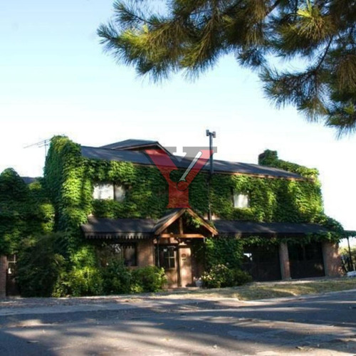 Hermosa Casa En Alquiler En Country San Facundo