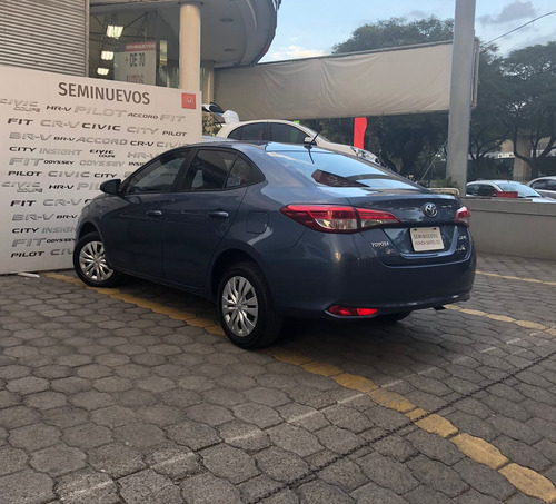 Imagen 7 de 15 de Toyota Yaris 2019 1.5 Core Sedan Mt