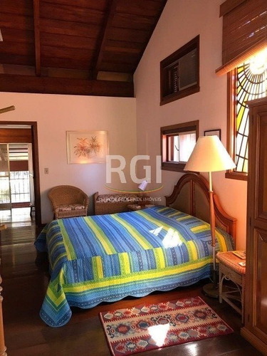 Casa Em Ipanema Com 4 Dormitórios - Vz5348