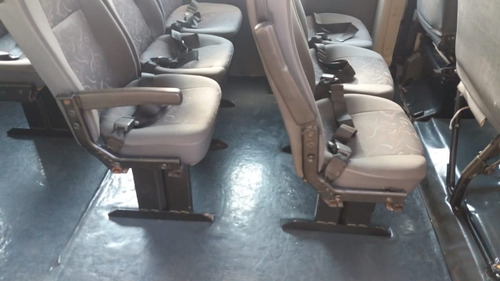 Imagem 7 de 15 de Fiat Ducato 2015/15 16 Lug T.b 177 Mil Km Ar Condicionado
