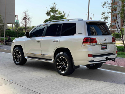 Toyota Land Cruiser 2016 4.5 Imperial Fl Lc200 Diésel