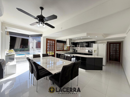 Casa 7 Ambientes En Venta, Villa Ballester