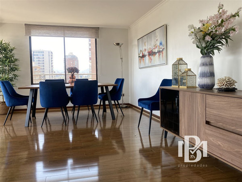 Departamento En Venta De 4 Dorm. En Las Condes