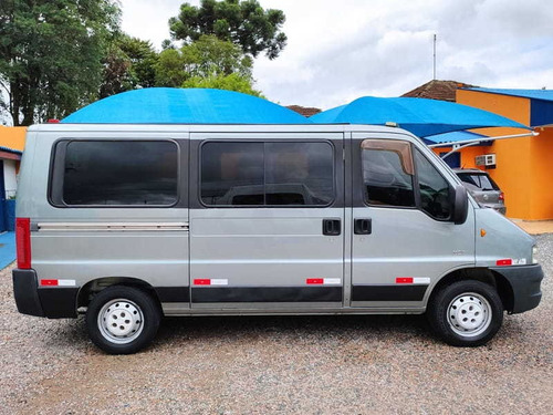 Peugeot Boxer 17 Lugares 2012