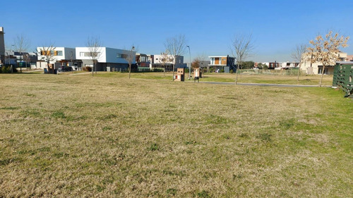 Imagen 1 de 5 de Terreno - Acacias