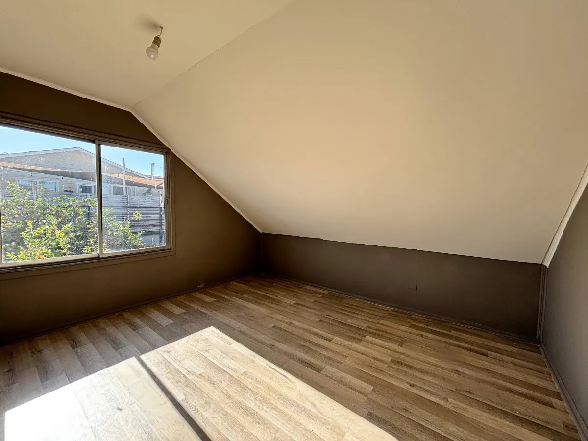 Imagen 1 de 14 de Casa 2 Pisos En Maipú 4d+2b Pasaje Cerrado Y Plaza