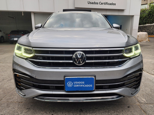 Volkswagen Tiguan 2.0 R-line