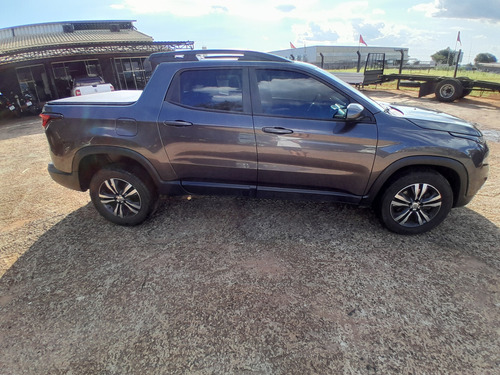 Fiat Toro 2.0 Freedom 4x4 Aut. 4p Automática