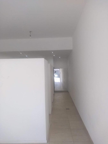 Imagen 9 de 16 de Local En Venta - Zona Ituzaingo - Permuta