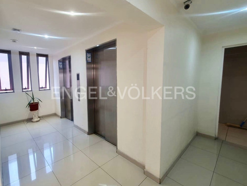 Departamento Cercano A Sector Brasil 61 M2 Totales