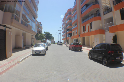 Apartamento Para Temporada Em Itapema, Meia Praia, 3 Dormitórios, 1 Suíte, 2 Banheiros, 1 Vaga - Mc304_1-678930