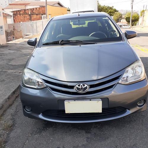 Toyota Etios 2014 1.5 16v X 4p