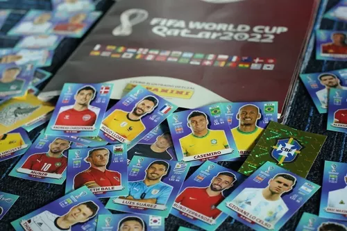 Figurinha Lendária Bordo Copa Do Mundo Qatar Extra Sticker - Kylian Mbappé