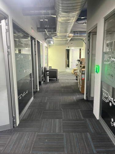 Oficinas En Renta En Torre Del Árbol