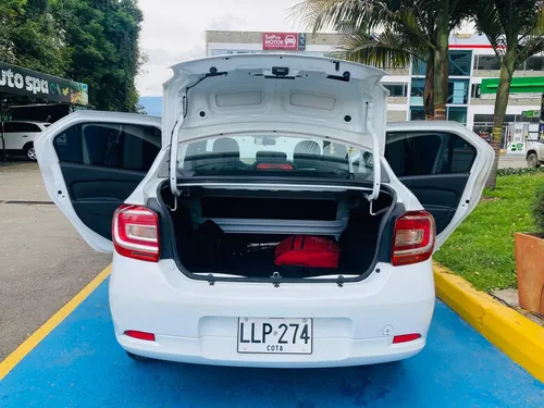 Renault Logan 1.6 Life