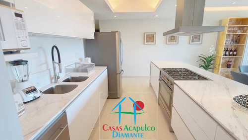 Cad La Isla Fiji T5. Terraza Con Vista A Los Jardines Y Albercas