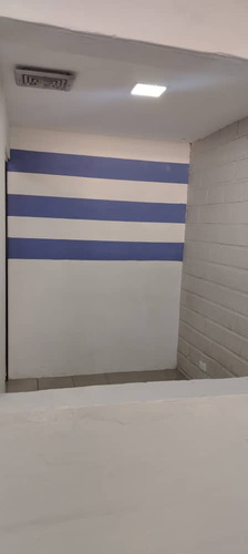 Grey Zuloaga Y Javier Philip Inzitu Realtors Venden Local Comercial En C.c. Metro Plaza San Diego Carabobo Venezuela