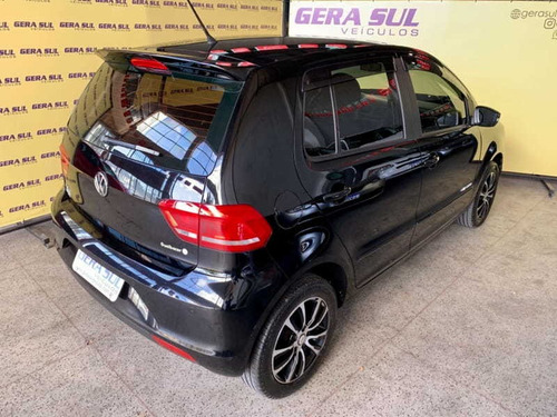 Volkswagen Fox Comfortline 1.0 Mi Flex 4p. Mec 2016/201