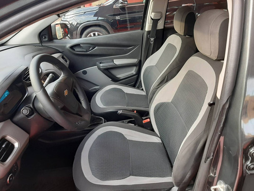 Imagem 8 de 9 de Chevrolet Onix 1.0 Mpfi Lt 8v Flex 4p Manual