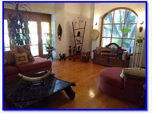 En Jurica, Estilo Colonial Mexicano, 4 Habitaciones, 10 Auto