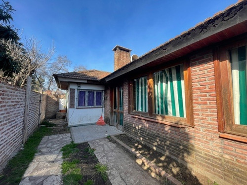 Imagen 1 de 6 de Venta- Terreno Con Construcción En Tristán Suárez!