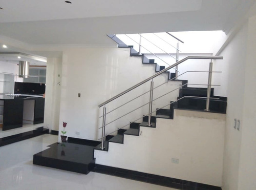 Imagen 4 de 8 de Bello Th En Alquiler En Loma Linda, Zona Exclusiva Puerto Ordaz
