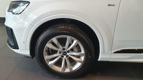 Imagen 14 de 25 de Audi Q7 2021 0km 55 Tfsi 340cv S Line Quattro Audibsas