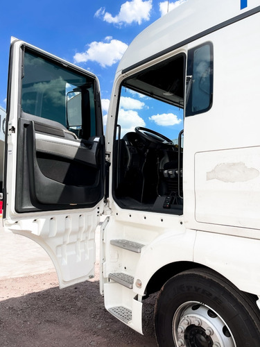 Imagen 6 de 11 de Tractocamion Man Tgx 26.480 2017 Seminuevo Precio Especial