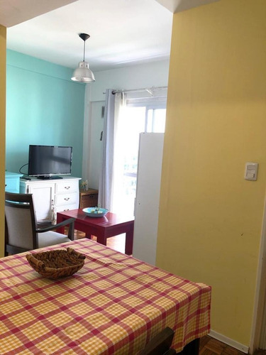 Imagen 1 de 6 de Departamento En Venta En Ramos Mejía