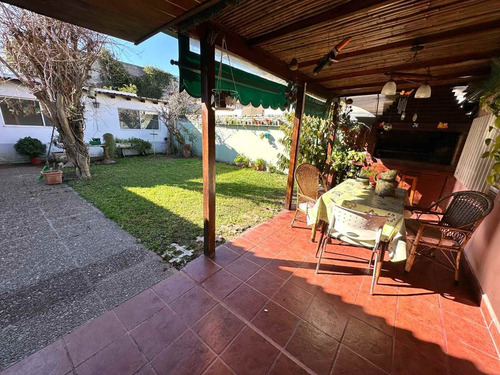 Casa En Venta 4 Dormitorios Y Cochera Moreno