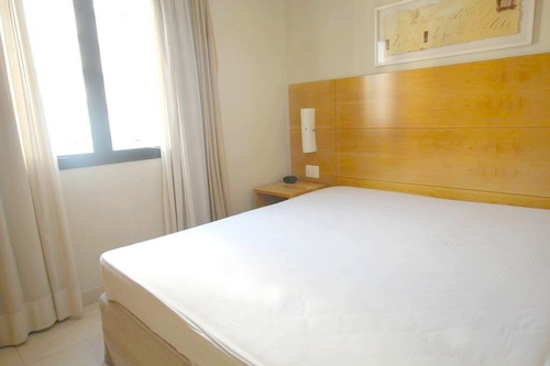 Imagem 10 de 15 de Flat Em Moema Bem Localizado Para Quem Busca Conforto E Sofisticação. - Sf25072