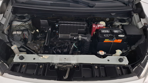Dodge Attitude 1.2 Se At