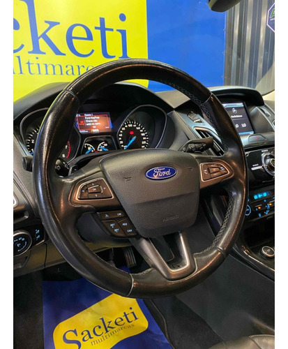 Ford Focus 2.0 TITANIUM FASTBACK 16V FLEX 4P POWERSHIFT