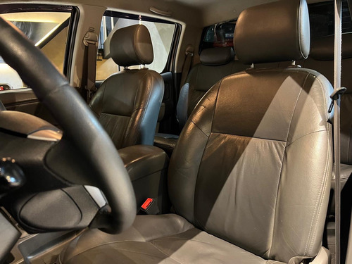 Toyota Hilux 2.7 Srv Cab. Dupla 4x4 Flex Aut. 4p