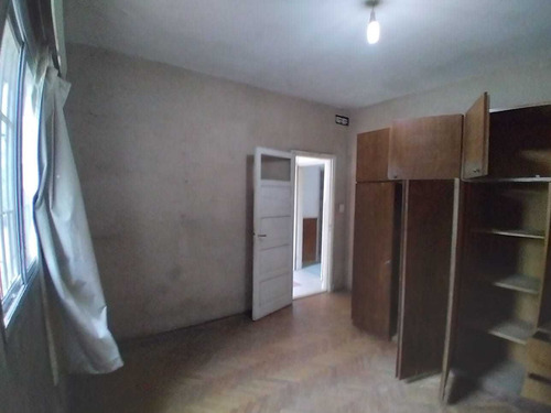 Venta Casa Y Apartamento 4 Dorms. Coch. Fondo Las Acacias