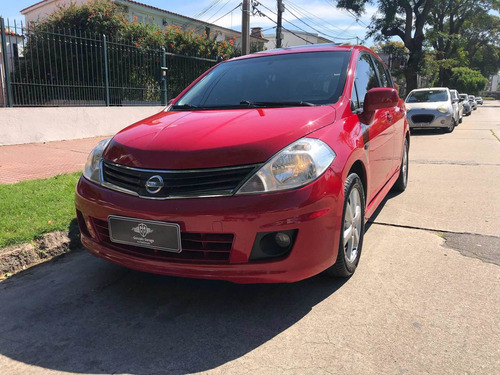 Nissan Tiida 1.8 Premium Mt 2010