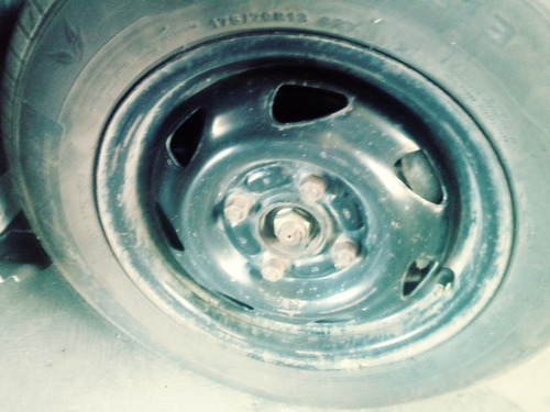 Juego De Rines 13 Para Ford Fiesta Balita 1997.. 1.25l