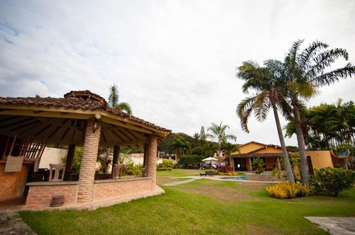 Imagen 3 de 14 de Venta Casa Urbanización El Solar Guataparo Valencia