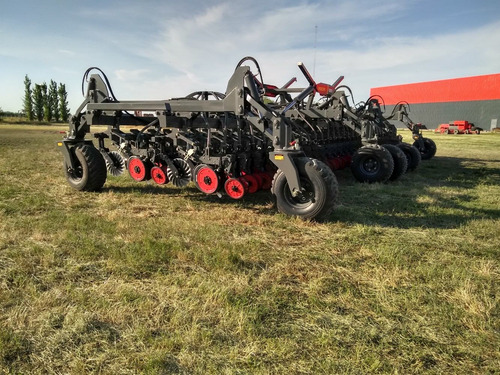 Sembradora Indecar Torflex + Torbox