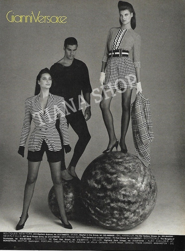 Clipping Gianni Versace_1988_linda Evangelista & Turlington