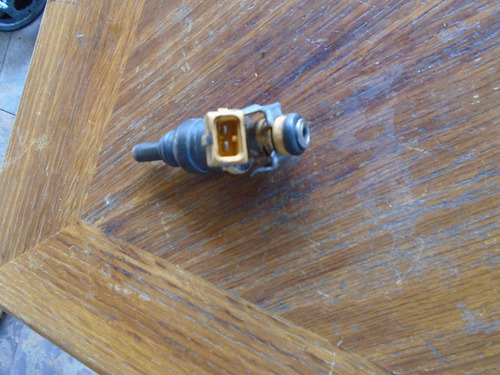 Imagen 3 de 3 de Vendo Inyector De Kia Rio, Año 2001, # 0k30c13250
