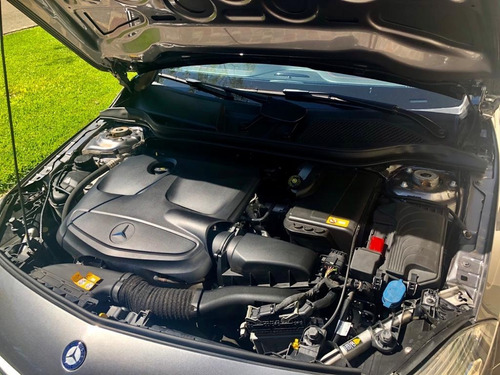Mercedes Benz A250 Sport