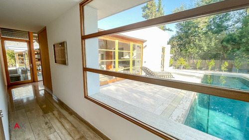 Espectacular Casa En Las Lomas De La Dehesa