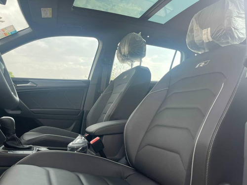 Imagem 10 de 12 de Volkswagen Tiguan Allspace 350tsi R-line .pack Black .